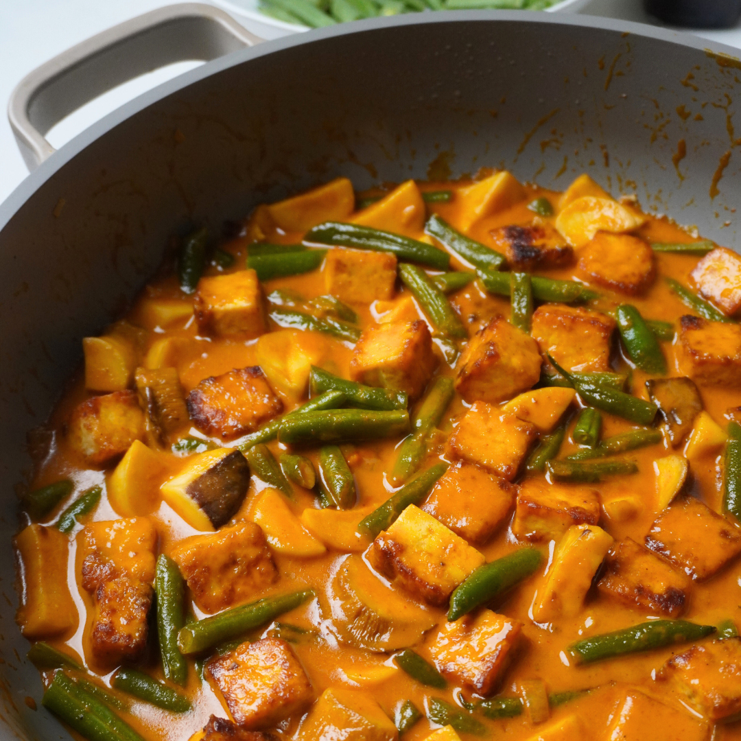 Spicy Lemongrass Tofu & Veggie StirFry Red Boat Fish Sauce